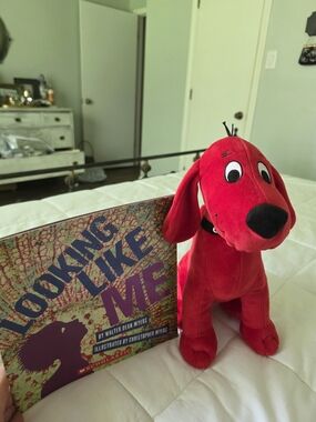 Clifford - Soft Pet Plushie And Book